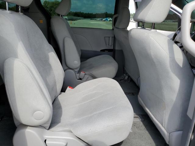 Photo 11 from auction – 2012 TOYOTA SIENNA with VIN 5TDZK3DC3CS202274