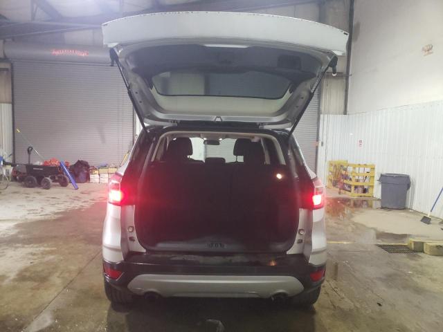 Photo 6 from auction – 2017 FORD ESCAPE SE with VIN 1FMCU0GD8HUA44984