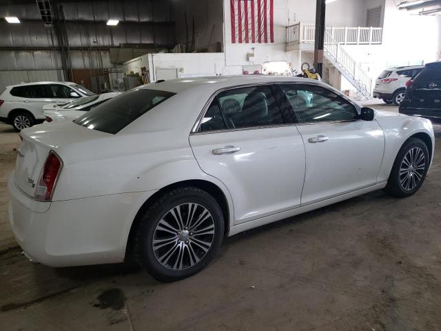 Photo 3 from auction – 2014 CHRYSLER 300 S with VIN 2C3CCAGG0EH163316
