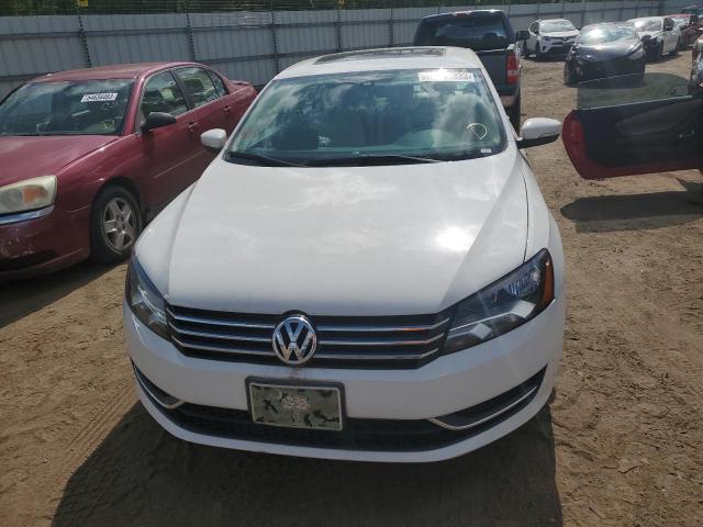 Photo 5 from auction – 2014 VOLKSWAGEN PASSAT SE with VIN 1VWBT7A36EC066301