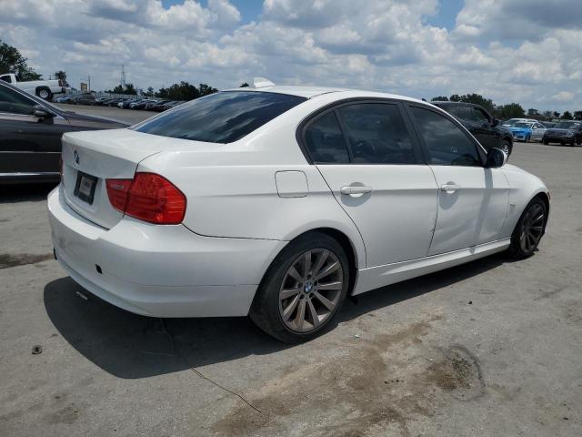 Photo 3 from auction – 2009 BMW 328 I with VIN WBAPH77579NL83594