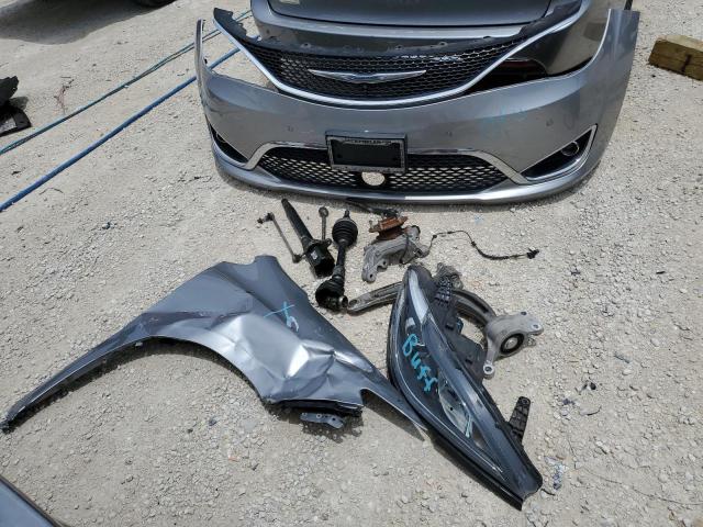 Photo 13 from auction – 2017 CHRYSLER PACIFICA T with VIN 2C4RC1EGXHR652748