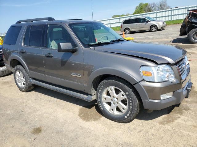Photo 4 from auction – 2006 FORD EXPLORER X with VIN 1FMEU73E46UB64682