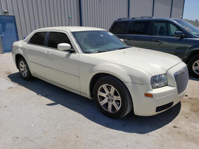 Photo 4 from auction – 2007 CHRYSLER 300 with VIN 2C3LA43R87H600545