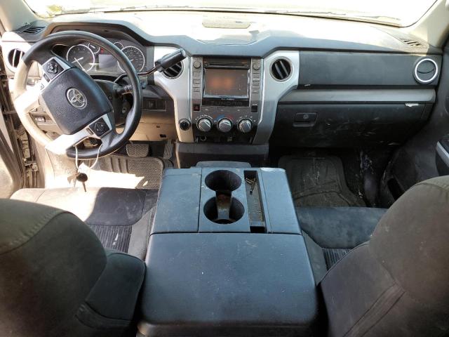 Photo 8 from auction – 2015 TOYOTA TUNDRA DOU with VIN 5TFUY5F10FX445183