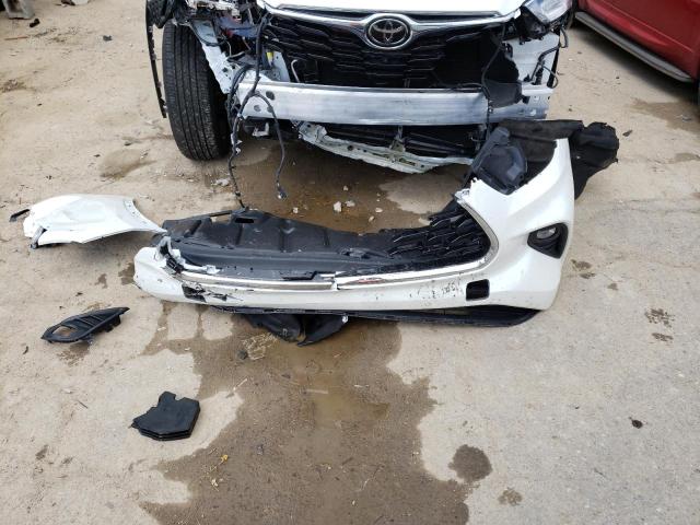 Photo 13 from auction – 2021 TOYOTA HIGHLANDER with VIN 5TDDZRBH0MS080272