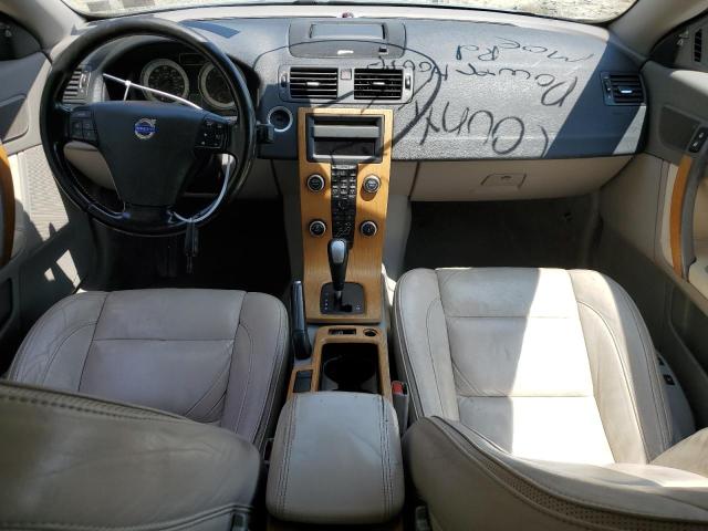 Photo 8 from auction – 2011 VOLVO C70 T5 with VIN YV1672MC7BJ119743