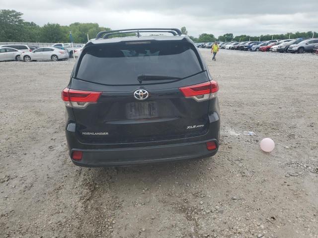 Zdjęcie 6 z aukcji – 2018 TOYOTA HIGHLANDER z VIN 5TDJZRFH8JS561623