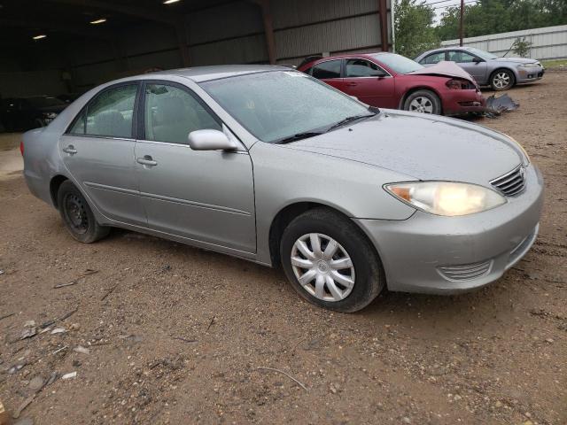 Photo 4 from auction – 2005 TOYOTA CAMRY LE with VIN 4T1BE32K45U956698