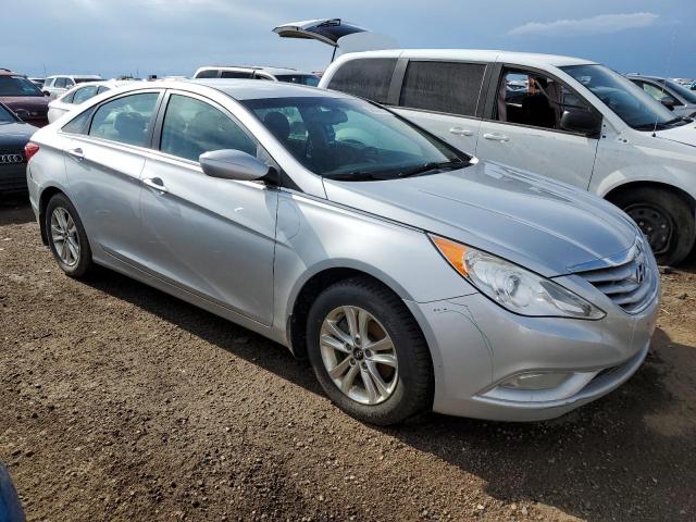 Photo 4 from auction – 2013 HYUNDAI SONATA GLS with VIN 5NPEB4AC4DH683099