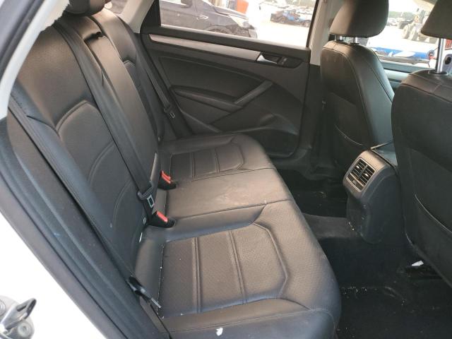 Photo 10 from auction – 2014 VOLKSWAGEN PASSAT SE with VIN 1VWBS7A32EC080165