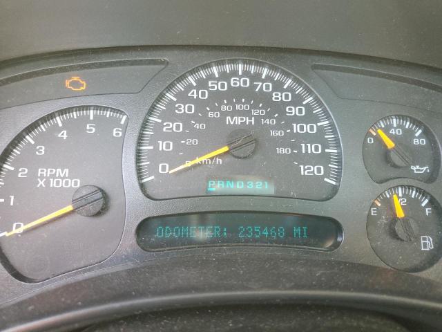 Photo 9 from auction – 2005 CHEVROLET SILVERADO with VIN 1GCEK19B35Z267842