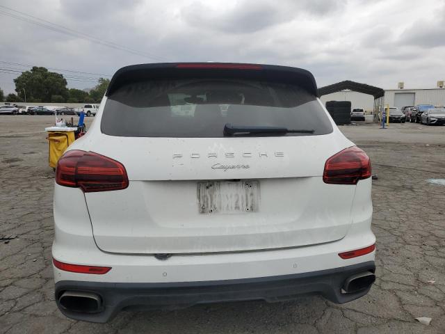 Photo 6 from auction – 2018 PORSCHE CAYENNE with VIN WP1AA2A25JKA01193