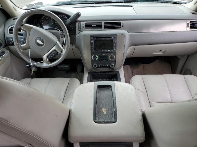 Photo 8 from auction – 2010 CHEVROLET AVALANCHE with VIN 3GNVKFE09AG171894