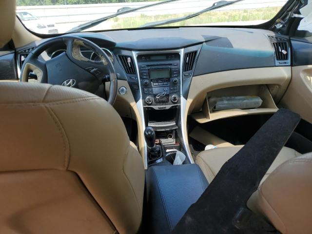 Photo 8 from auction – 2013 HYUNDAI SONATA SE with VIN 5NPEC4AC3DH670132