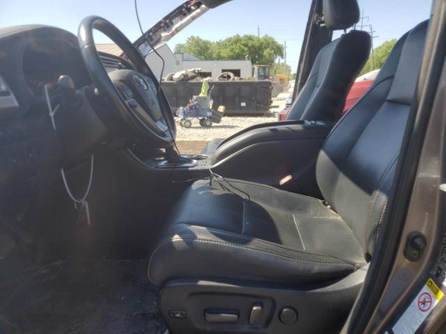 Photo 7 from auction – 2017 TOYOTA HIGHLANDER with VIN 5TDDZRFH7HS406021