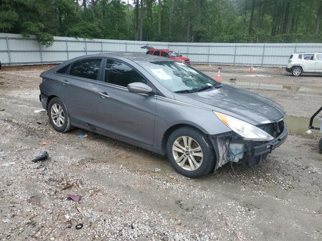 Photo 4 from auction – 2013 HYUNDAI SONATA GLS with VIN 5NPEB4AC3DH715699