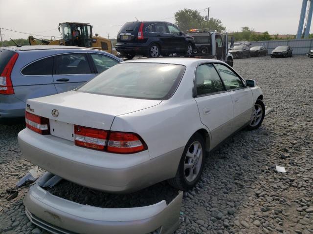 Снимка 3 от търг – 2001 LEXUS ES 300 с VIN JT8BF28G110335496