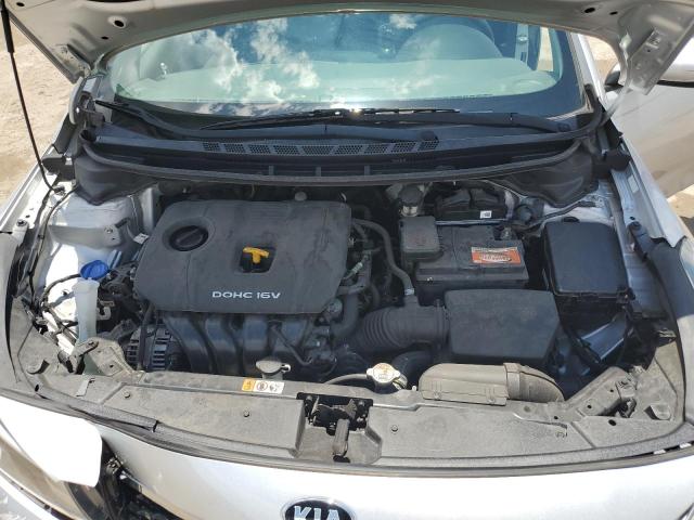 Photo 11 from auction – 2017 KIA FORTE LX with VIN 3KPFK4A79HE111852