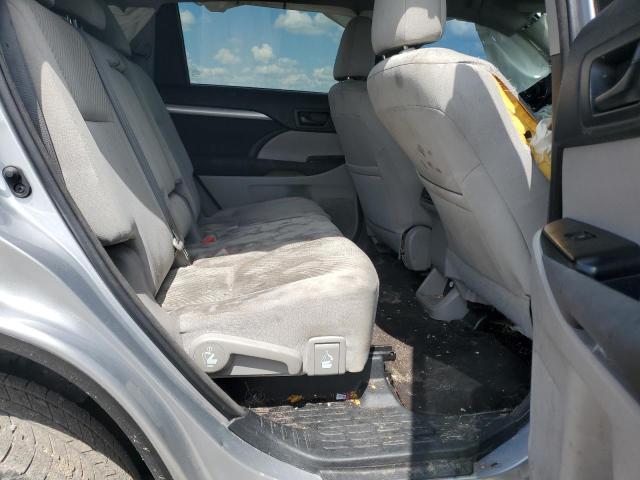 Zdjęcie 11 z aukcji – 2016 TOYOTA HIGHLANDER z VIN 5TDZKRFH3GS120904