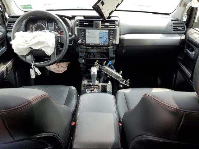 Photo 8 from auction – 2020 TOYOTA 4RUNNER SR with VIN JTEBU5JR9L5804839