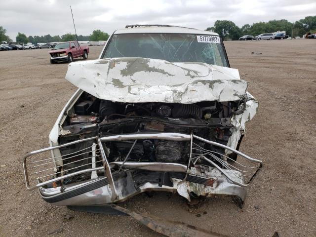 Photo 5 from auction – 1998 GMC SUBURBAN with VIN 3GKEC16R4WG509655