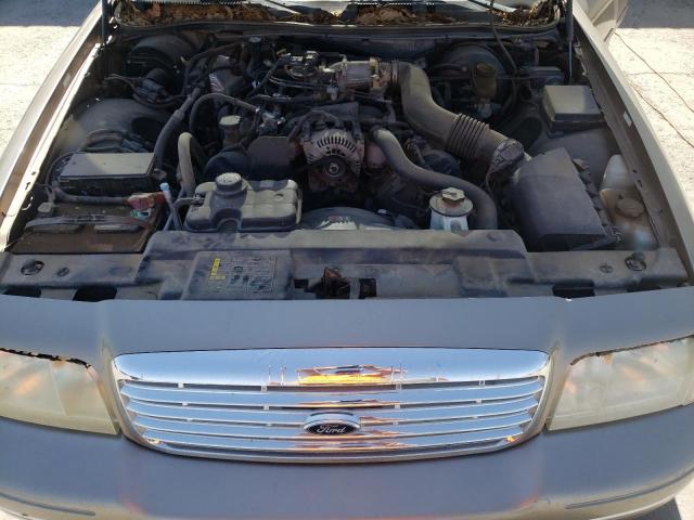 Photo 11 from auction – 2003 FORD CROWN VICT with VIN 2FAFP73W63X151452