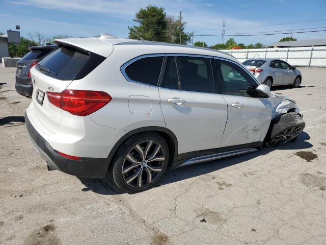 Photo 3 from auction – 2017 BMW X1 XDRIVE2 with VIN WBXHT3C30H5F82042