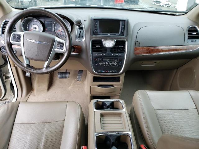 Photo 8 from auction – 2011 CHRYSLER TOWN & COU with VIN 2A4RR8DG2BR716579