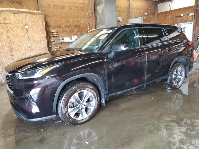 TOYOTA HIGHLANDER 2021 with VIN 5TDGZRBH4MS131379 - Photo from auction