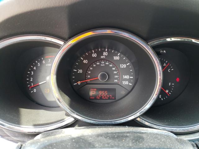 Photo 9 from auction – 2011 KIA SORENTO with VIN 5XYKT3A15BG172188