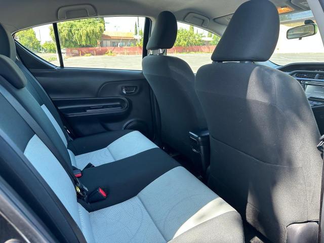 Photo 6 from auction – 2016 TOYOTA PRIUS C with VIN JTDKDTB36G1115700