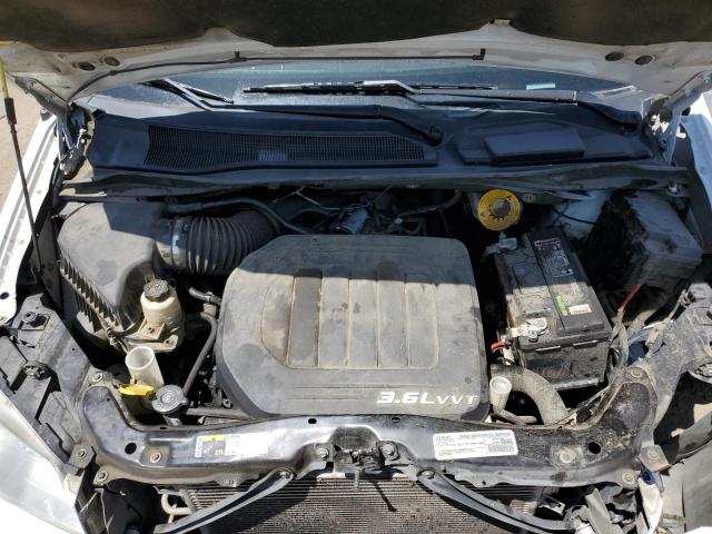 Photo 12 from auction – 2017 DODGE GRAND CARA with VIN 2C4RDGCG1HR546823