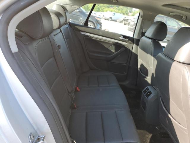 Photo 10 from auction – 2007 VOLKSWAGEN JETTA WOLF with VIN 3VWEF71K27M194449