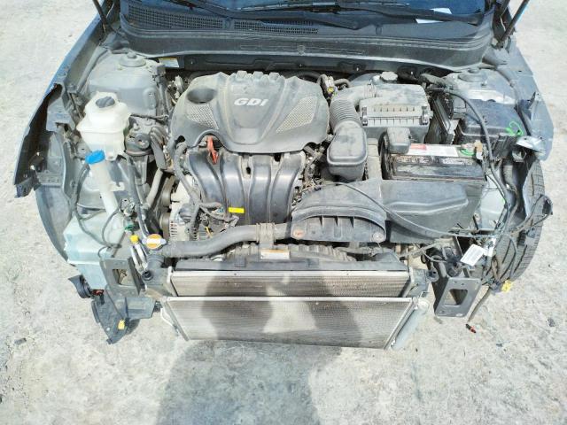 Photo 11 from auction – 2011 HYUNDAI SONATA SE with VIN 5NPEC4ACXBH255774