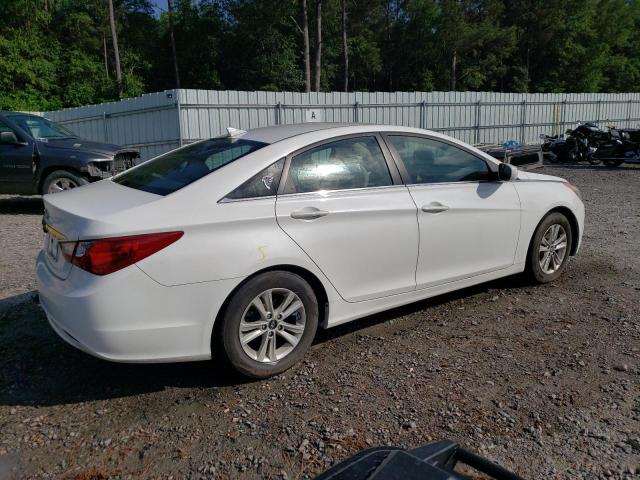 Photo 3 from auction – 2013 HYUNDAI SONATA GLS with VIN 5NPEB4AC0DH709729