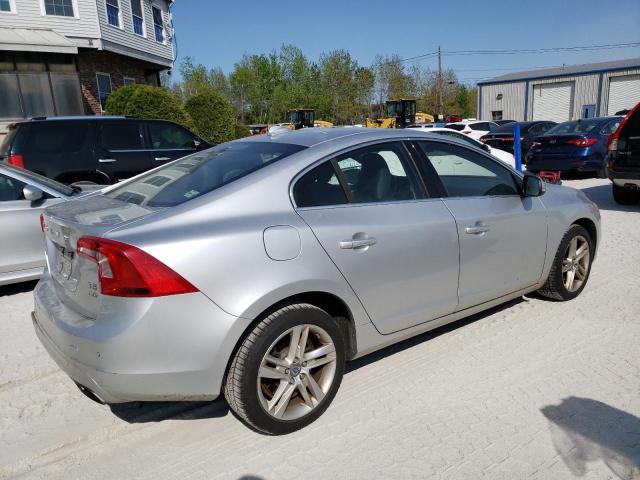 Photo 3 from auction – 2015 VOLVO S60 PREMIE with VIN YV1612TK0F1349365