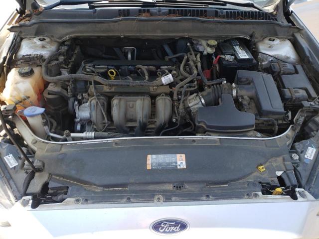 Photo 11 from auction – 2013 FORD FUSION S with VIN 3FA6P0G73DR330025