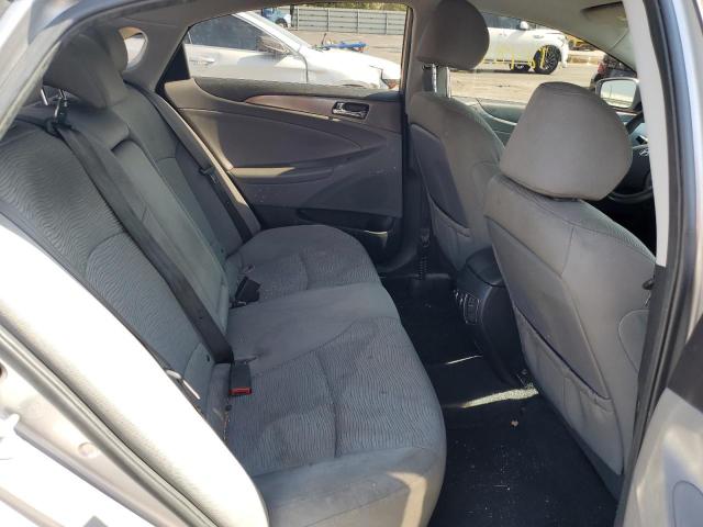 Photo 10 from auction – 2012 HYUNDAI SONATA HYB with VIN KMHEC4A45CA031325