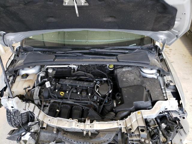 Photo 11 from auction – 2015 FORD FOCUS SE with VIN 1FADP3K27FL350946