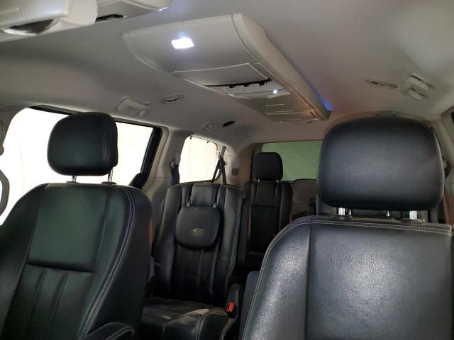 Photo 10 from auction – 2013 CHRYSLER TOWN & COU with VIN 2C4RC1CG5DR589989