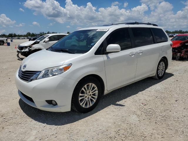 Photo 1 from auction – 2015 TOYOTA SIENNA XLE with VIN 5TDYK3DC7FS656995