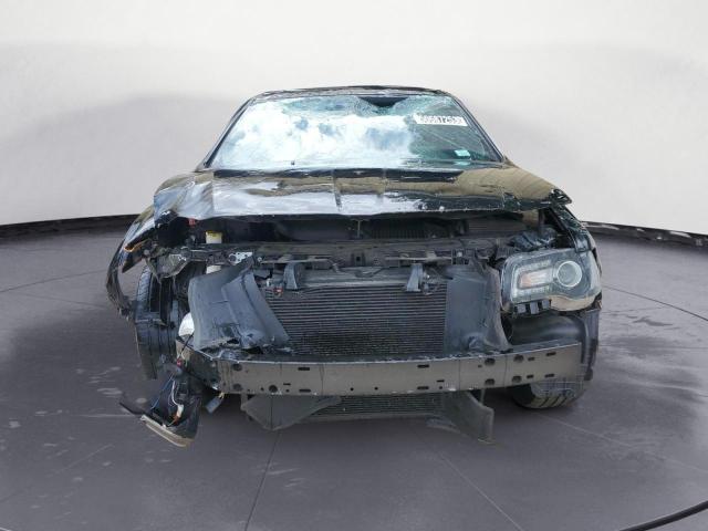 Photo 5 from auction – 2019 CHRYSLER 300 S with VIN 2C3CCAGG3KH648867