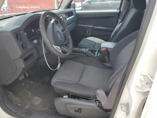 Photo 7 from auction – 2010 JEEP COMMANDER with VIN 1J4RH4GK6AC113797