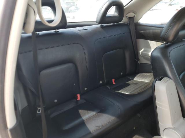 Photo 10 from auction – 2002 VOLKSWAGEN NEW BEETLE with VIN 3VWCB21C42M440215