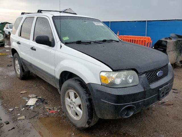 Photo 4 from auction – 2005 FORD ESCAPE XLS with VIN 1FMCU92ZX5KC94337