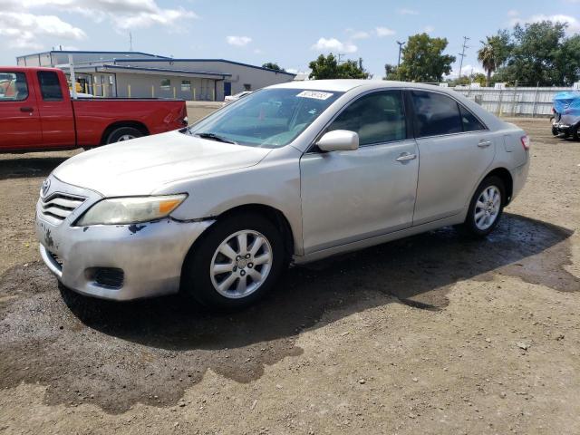 TOYOTA CAMRY BASE 2011 مع رقم تعريف المركبة 4T1BF3EK2BU117489 - صورة من المزاد