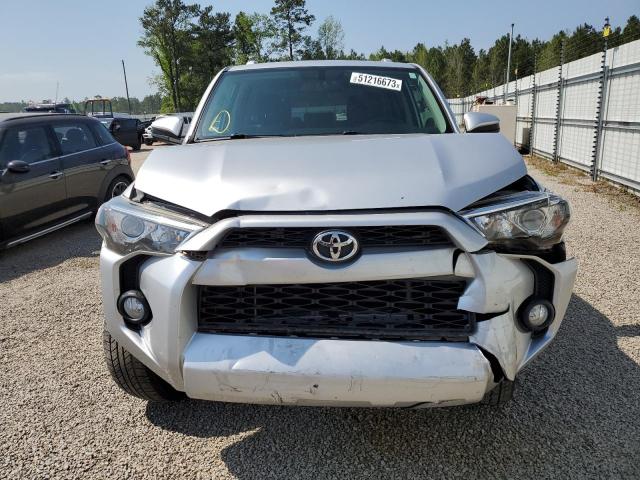 Photo 5 from auction – 2017 TOYOTA 4RUNNER SR with VIN JTEBU5JR2H5415533
