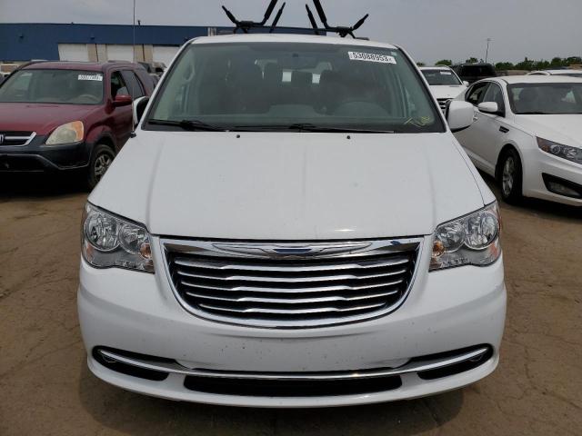 Photo 5 from auction – 2015 CHRYSLER TOWN & COU with VIN 2C4RC1BG5FR753049