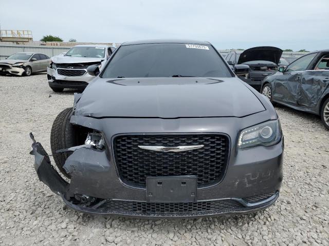 Photo 5 from auction – 2019 CHRYSLER 300 TOURIN with VIN 2C3CCAAG8KH582633